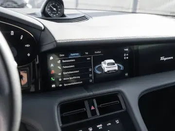 PORSCHE Taycan 4 Cross Turismo PassDisplay VentilatedS