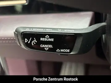 PORSCHE Taycan Turbo S Matrix 360 PassDisplay
