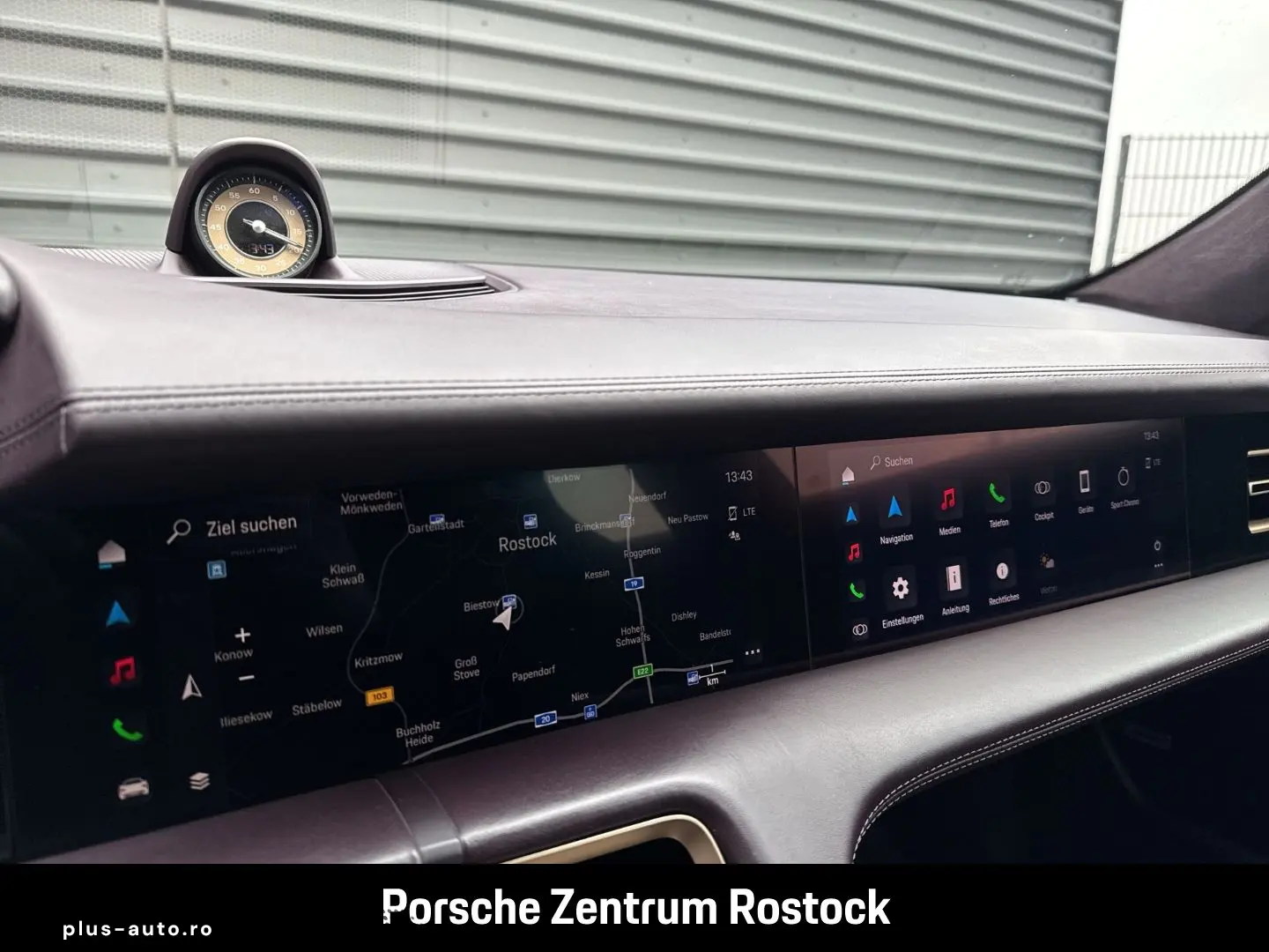 PORSCHE Taycan Turbo S Matrix 360 PassDisplay
