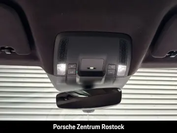 PORSCHE Taycan Turbo S Matrix 360 PassDisplay