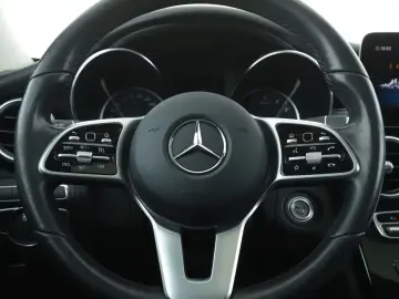 MERCEDES-BENZ C-Klasse C 200
