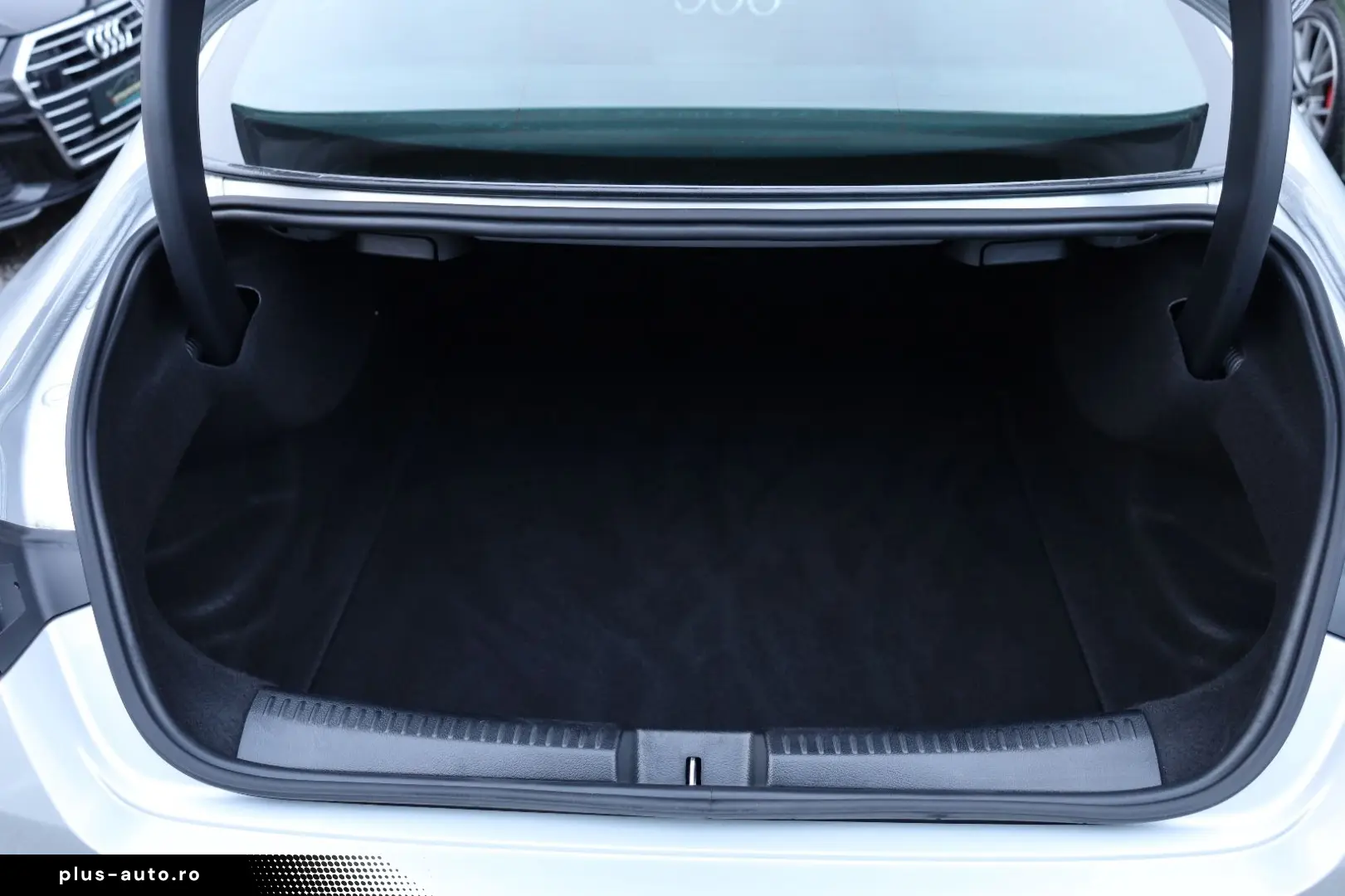 MERCEDES-BENZ CLA 45 S AMG 4Matic LEDER BURMESTER M-LED 360