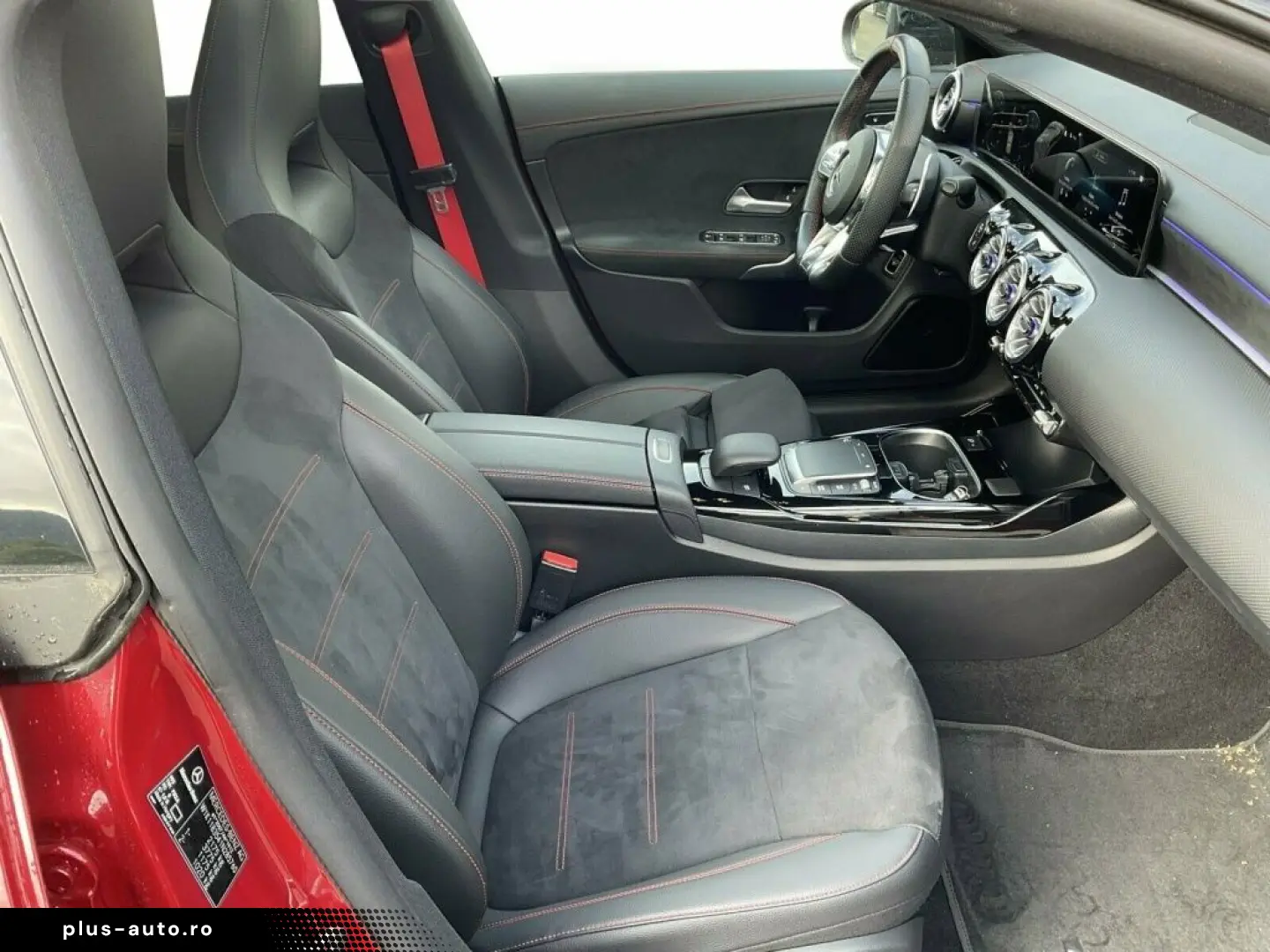 MERCEDES-BENZ AMG CLA 45 S 4MATIC  Coupé AUT DynLicht KlimaA