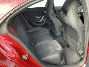 MERCEDES-BENZ AMG CLA 45 S 4MATIC  Coupé AUT DynLicht KlimaA