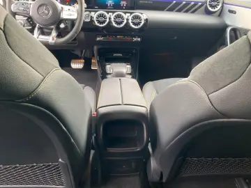 MERCEDES-BENZ CLA 45 AMG Mercedes-AMG CLA 45 S 4MATIC  DCT