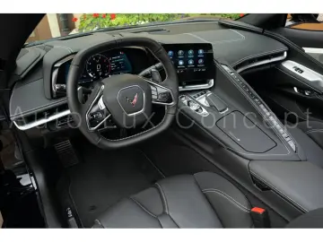 CORVETTE C8 Stingray Coupé 2LT Lift MagneticRide