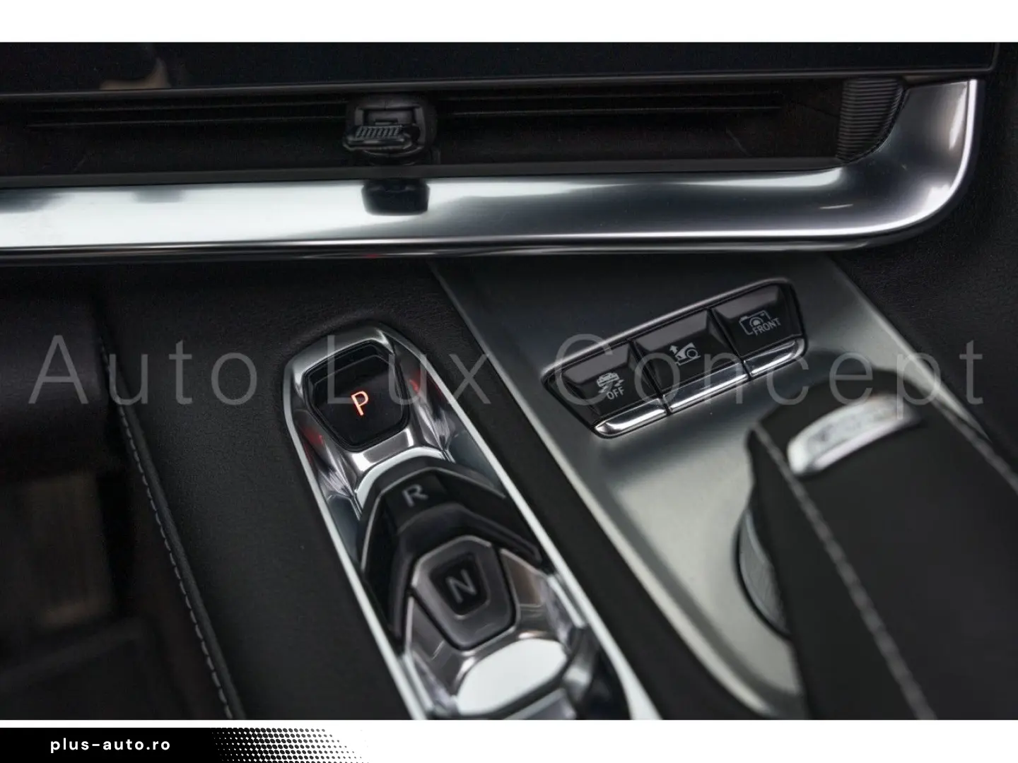 CORVETTE C8 Stingray Coupé 2LT Lift MagneticRide