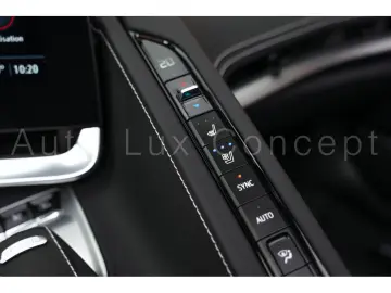 CORVETTE C8 Stingray Coupé 2LT Lift MagneticRide