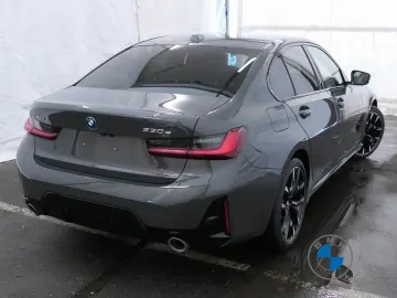 BMW 330e xDrive Limousine M Sport 19  LED Ambiente