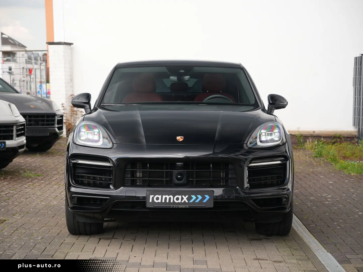 PORSCHE E-Hybrid Coupé PLATINUM-SPORTDESIGN-ACC-AHK-VOLL