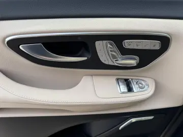 Mercedes-Benz V 300 d 4MATIC EXCLUSIVE Long 7 SEATS