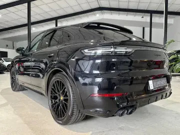 PORSCHE Cayenne Coupe E-Hybrid  Bose Sport Design Pano