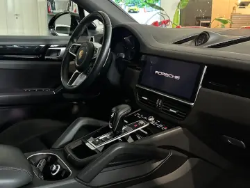 PORSCHE Cayenne Coupe E-Hybrid  Bose Sport Design Pano