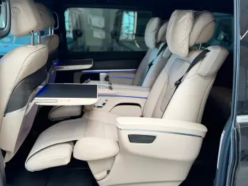 Mercedes-Benz V 300 V300d 4M AIRMATIC VIP-SEATS EXTRALONG