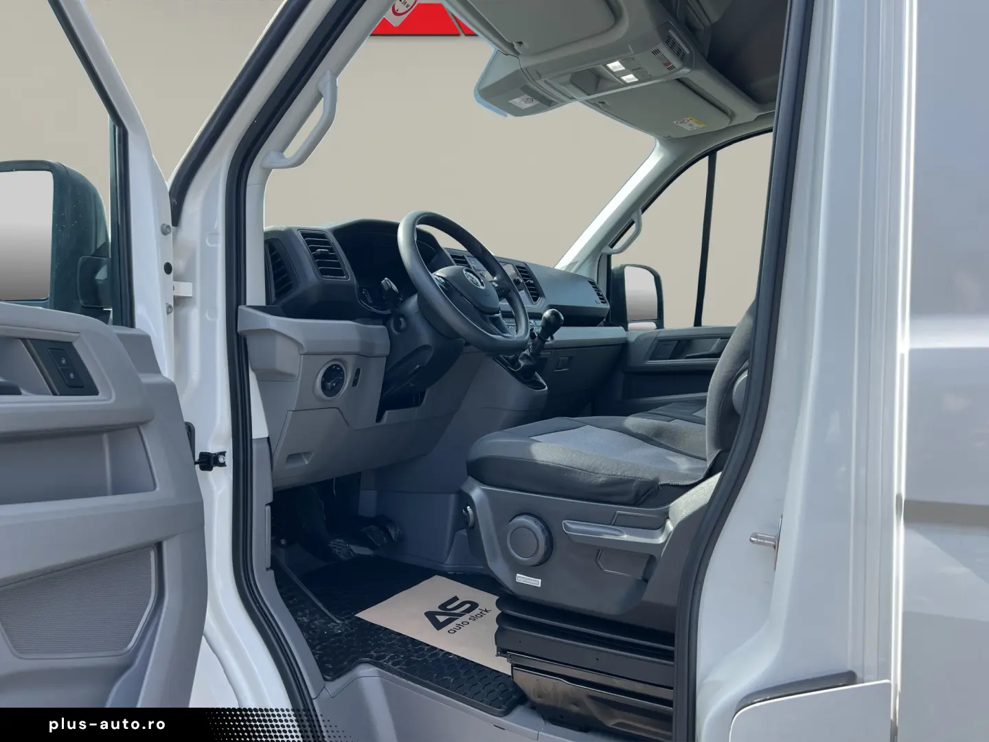 Volkswagen Crafter 3.5 Furgon L4H3 140CP