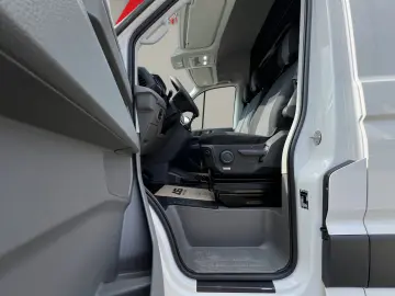 Volkswagen Crafter 3.5 Furgon L4H3 140CP