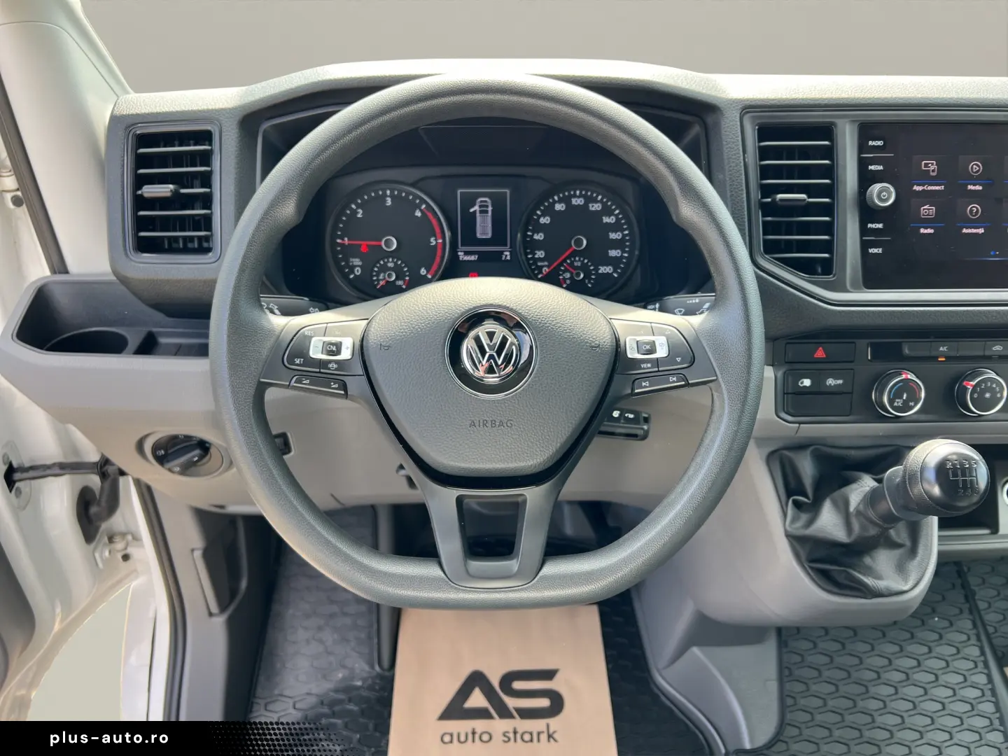 Volkswagen Crafter 3.5 Furgon L4H3 140CP