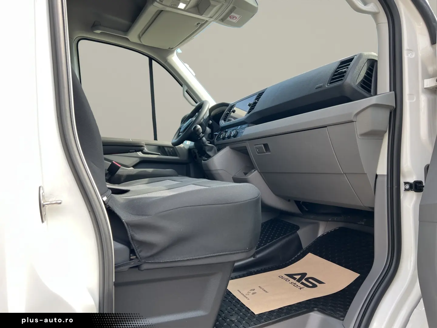 Volkswagen Crafter 3.5 Furgon L4H3 140CP