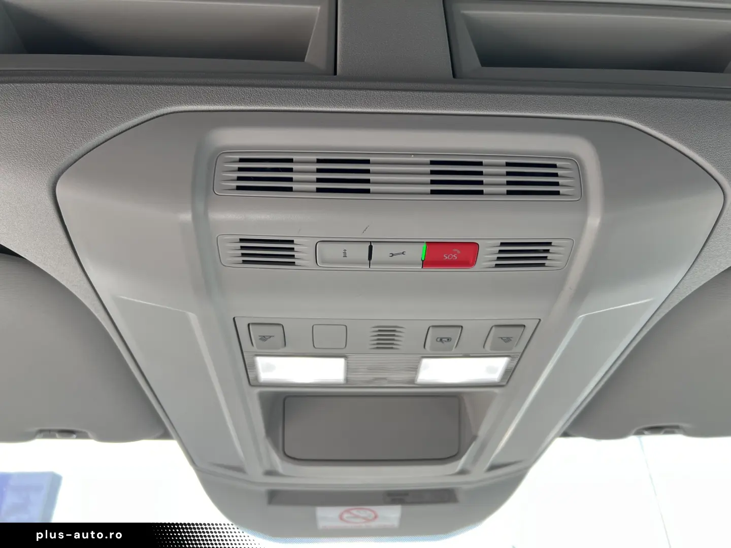 Volkswagen Crafter 3.5 Furgon L4H3 140CP