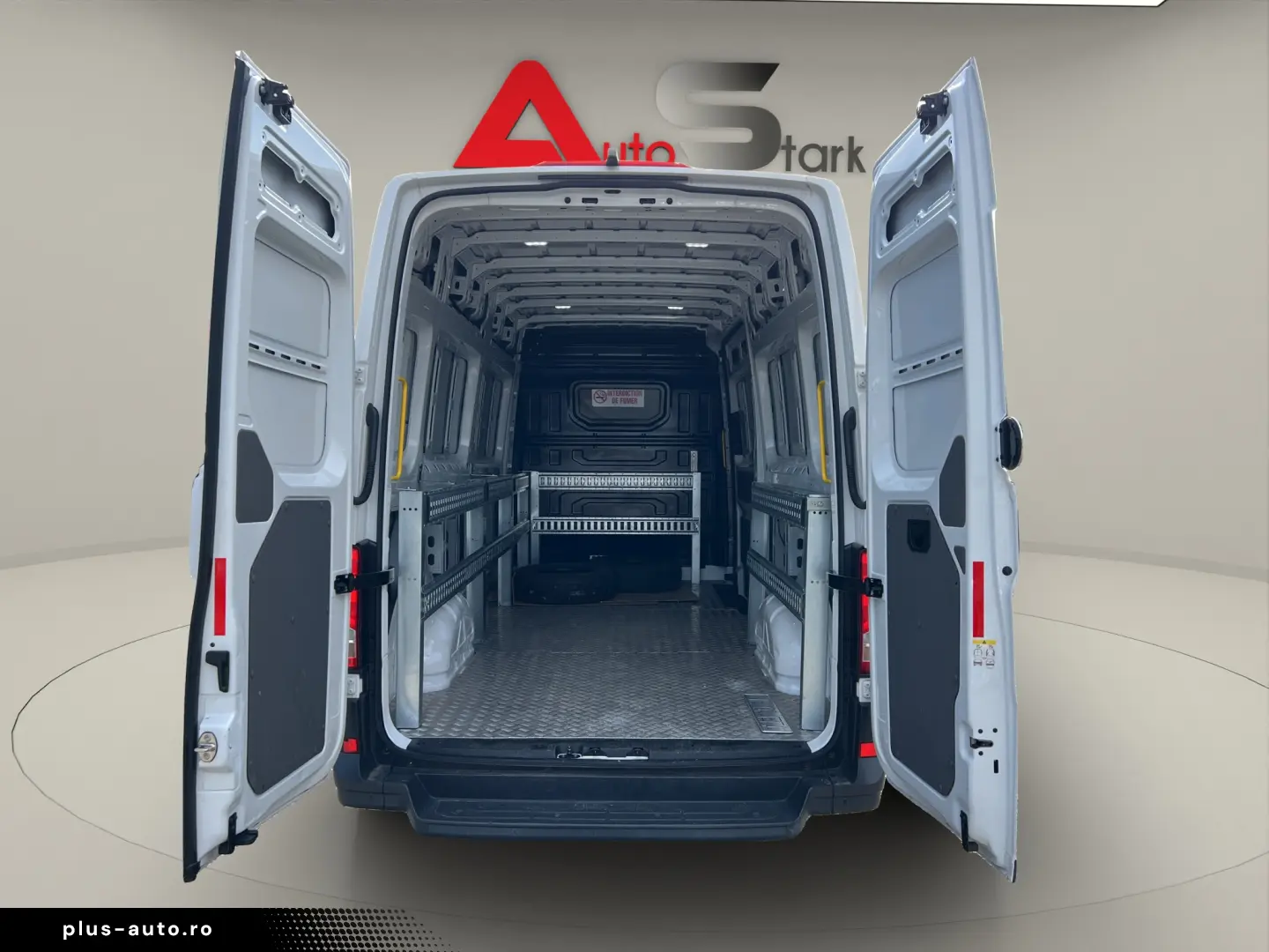 Volkswagen Crafter 3.5 Furgon L4H3 140CP