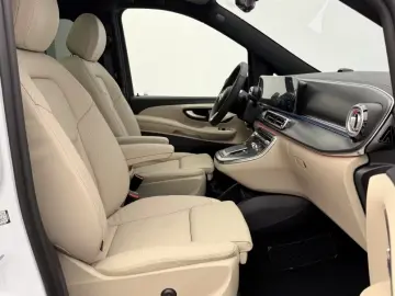 Mercedes-Benz V 300 d EXCLUSIVE AMG 4M VIP Seat AIRMATIC