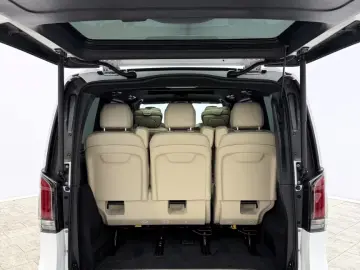 Mercedes-Benz V 300 d EXCLUSIVE AMG 4M VIP Seat AIRMATIC