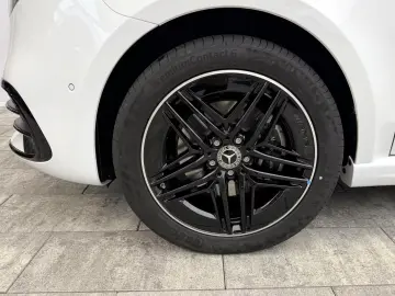 Mercedes-Benz V 300 d EXCLUSIVE AMG 4M VIP Seat AIRMATIC