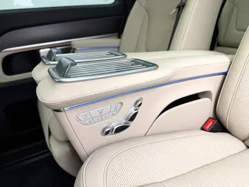 Mercedes-Benz V 300 d EXCLUSIVE AMG 4M VIP Seat AIRMATIC