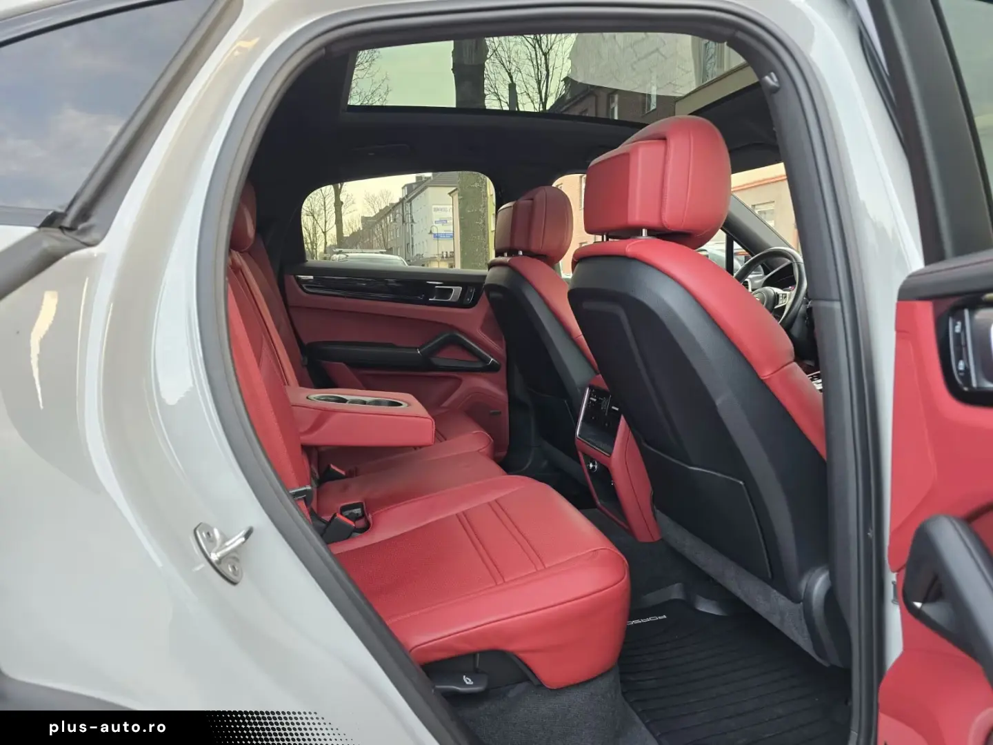Porsche Cayenne Coupe Platinum Edition LUFT HUD PANO 360