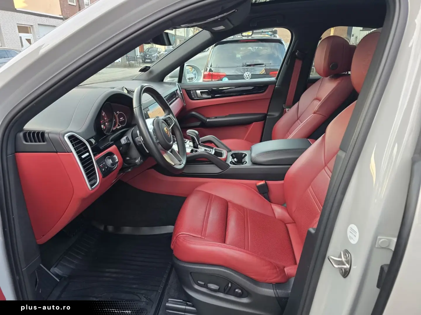 Porsche Cayenne Coupe Platinum Edition LUFT HUD PANO 360