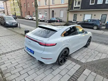 Porsche Cayenne Coupe Platinum Edition LUFT HUD PANO 360