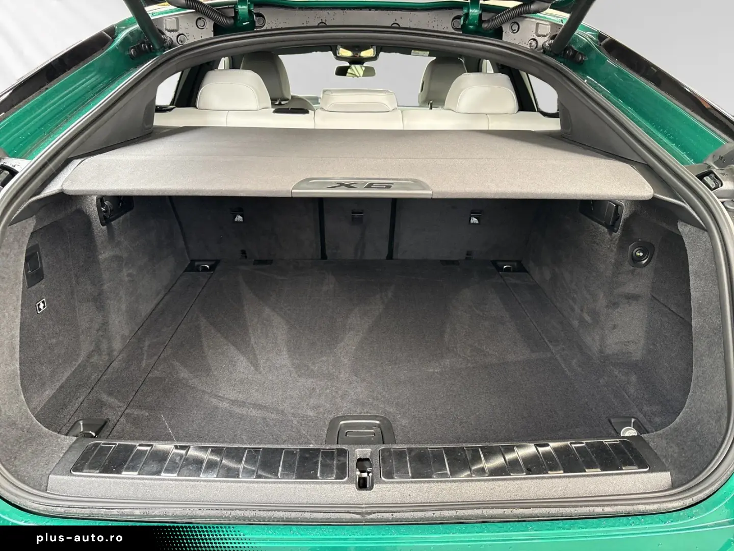 BMW X6 M60i xDrive AHK DAProf. 22 LMR Head-Up