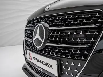 Mercedes-Benz V 300 EXCLUSIVE  Luxury Seats AIRMATIC