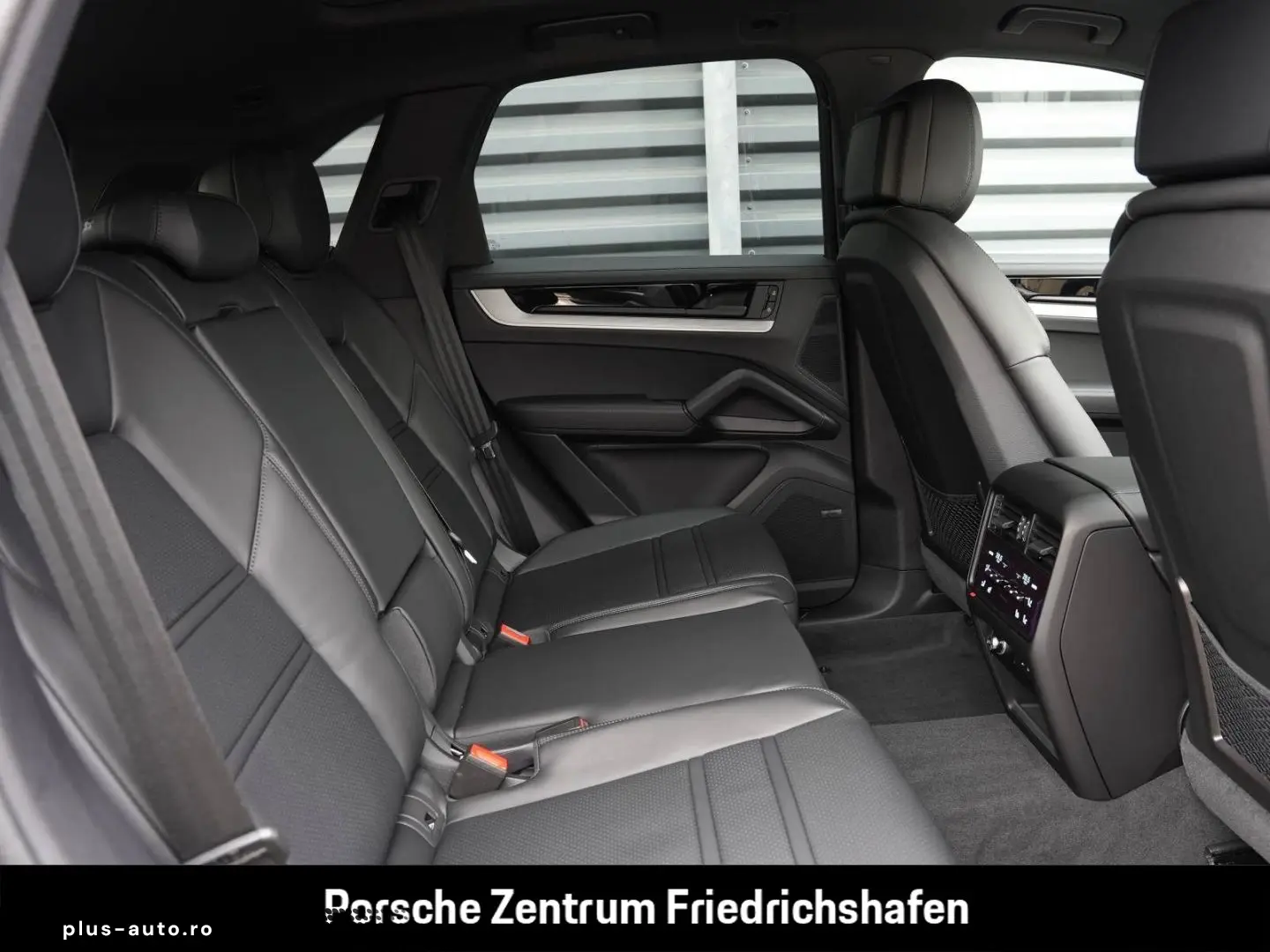 PORSCHE Cayenne S E-Hybrid
