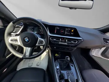 BMW Z4 sDrive20i Roadster M Sport 6-Gang H&K 19