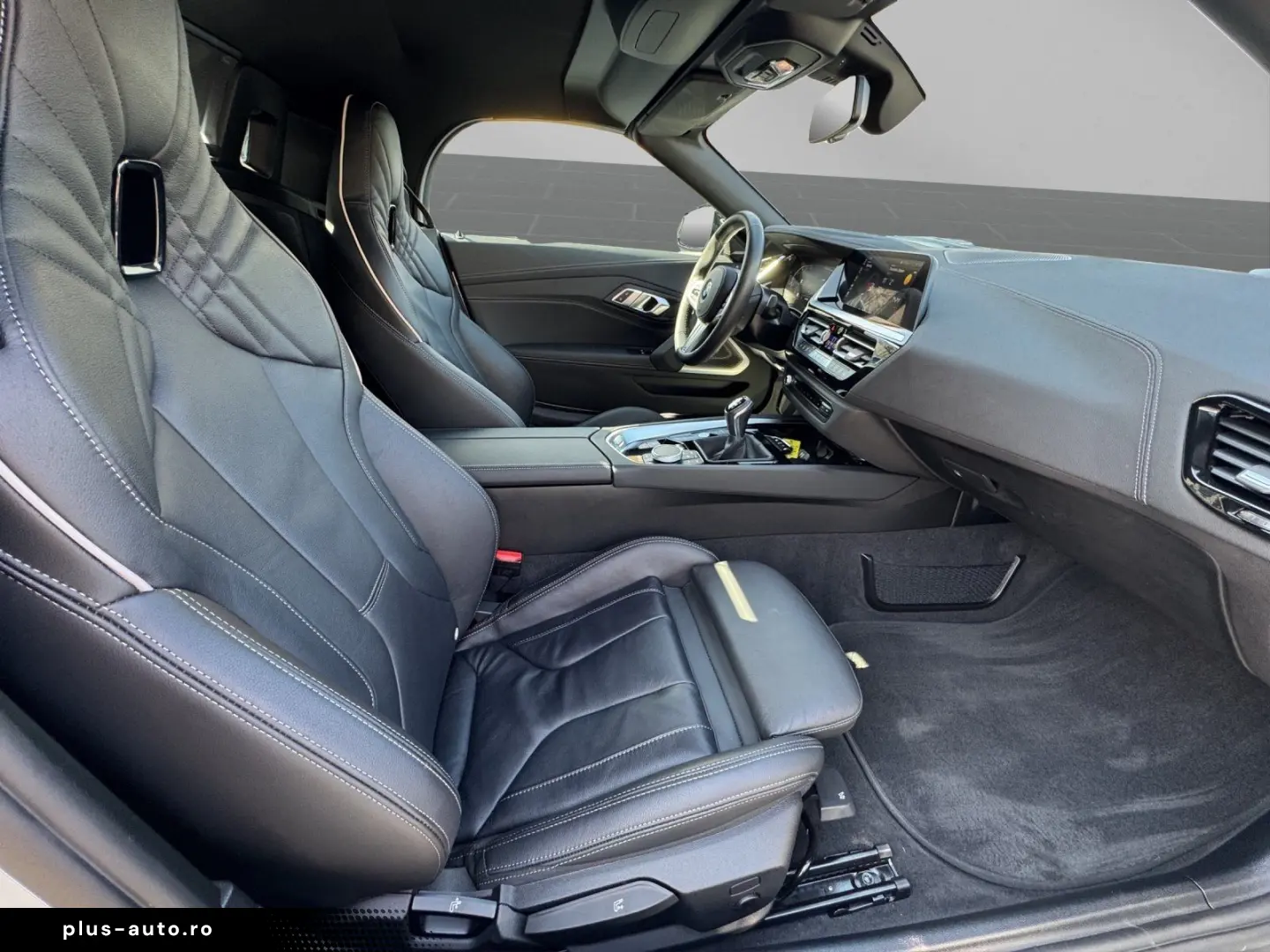BMW Z4 sDrive20i Roadster M Sport 6-Gang H&K 19