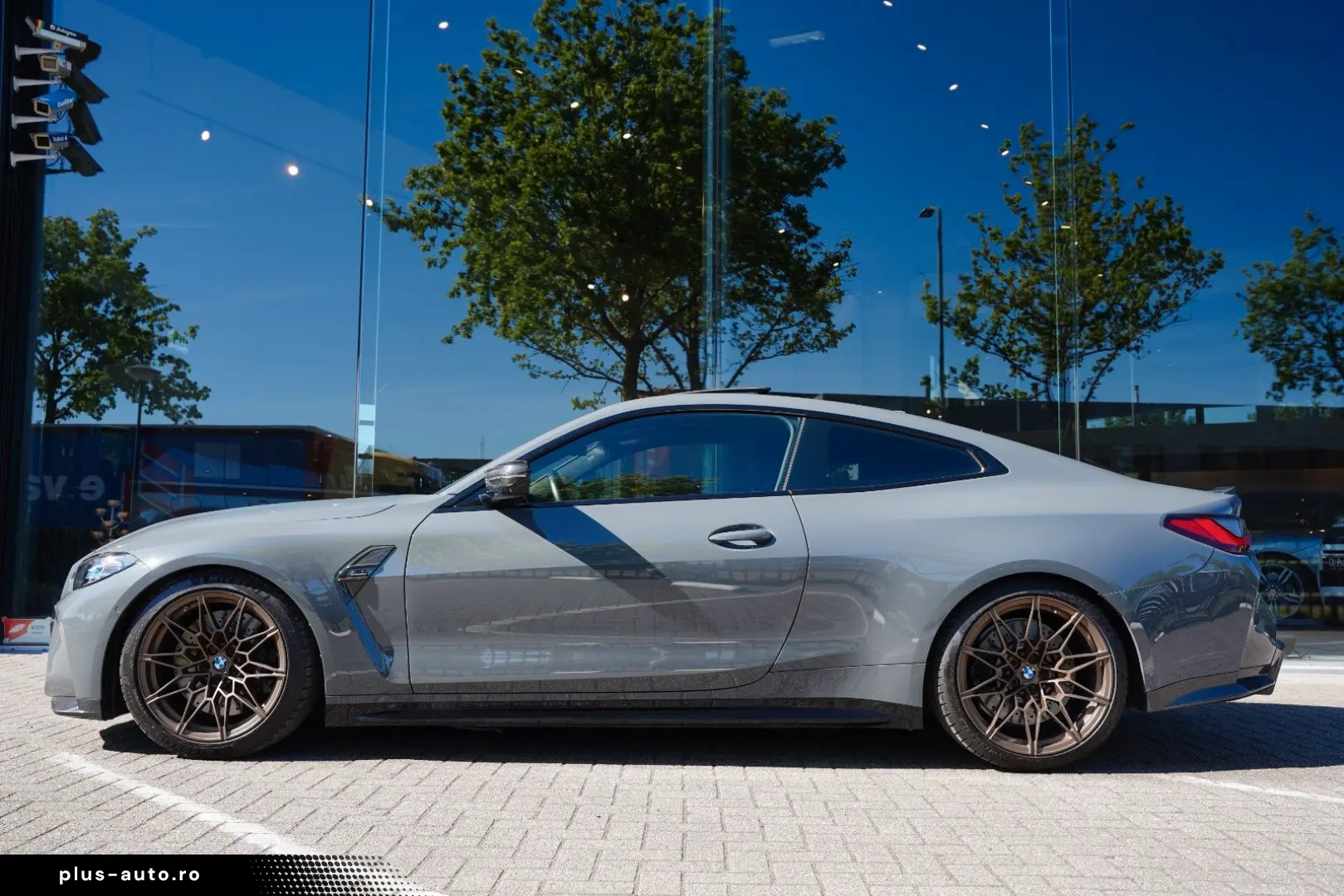 BMW M4 Coupe xDrive Competition Sport Exhaust