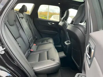 VOLVO XC60 T8 AWD Geartr. ULTRA BLACK EDITION