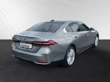 BMW 550e xDrive