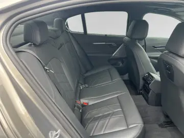 BMW 550e xDrive