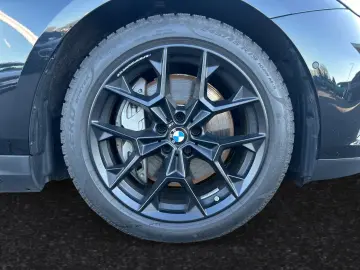 BMW 550e xDrive Panorama