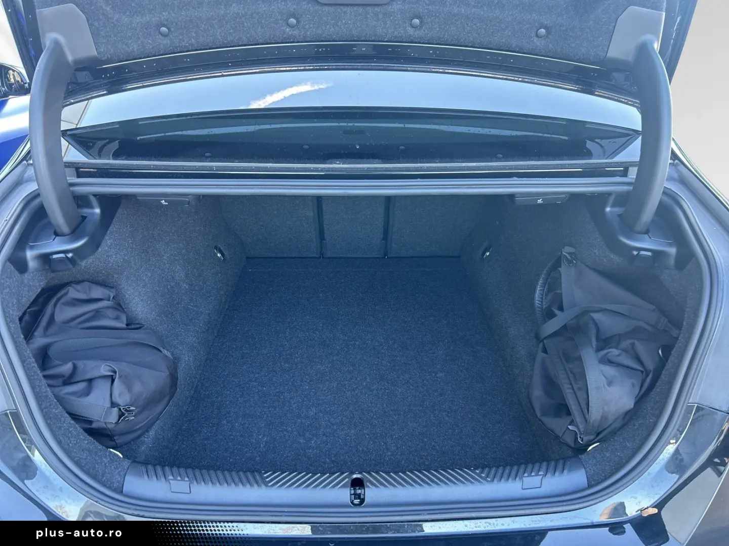 BMW 550e xDrive Panorama
