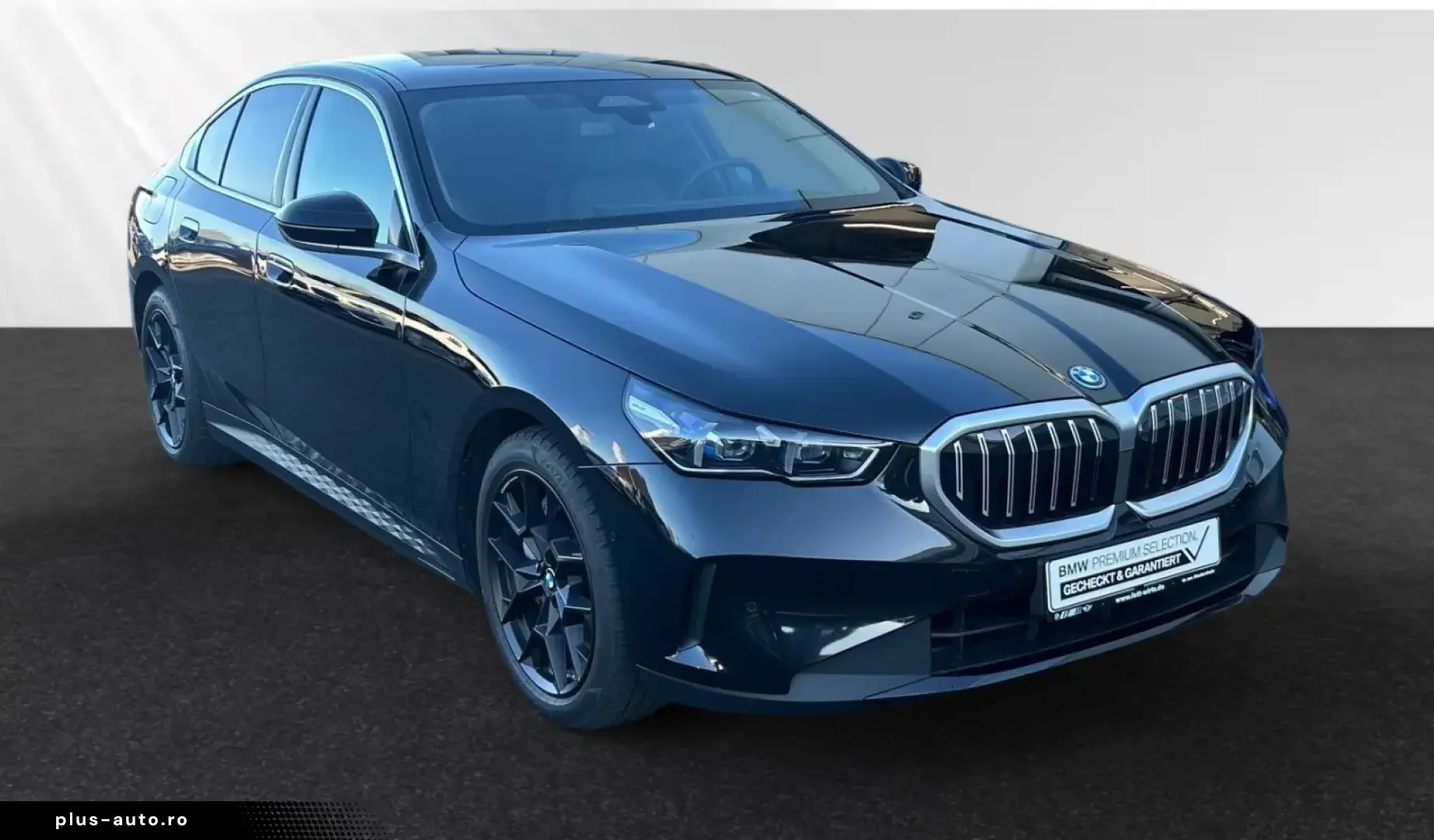 BMW 550e xDrive Panorama
