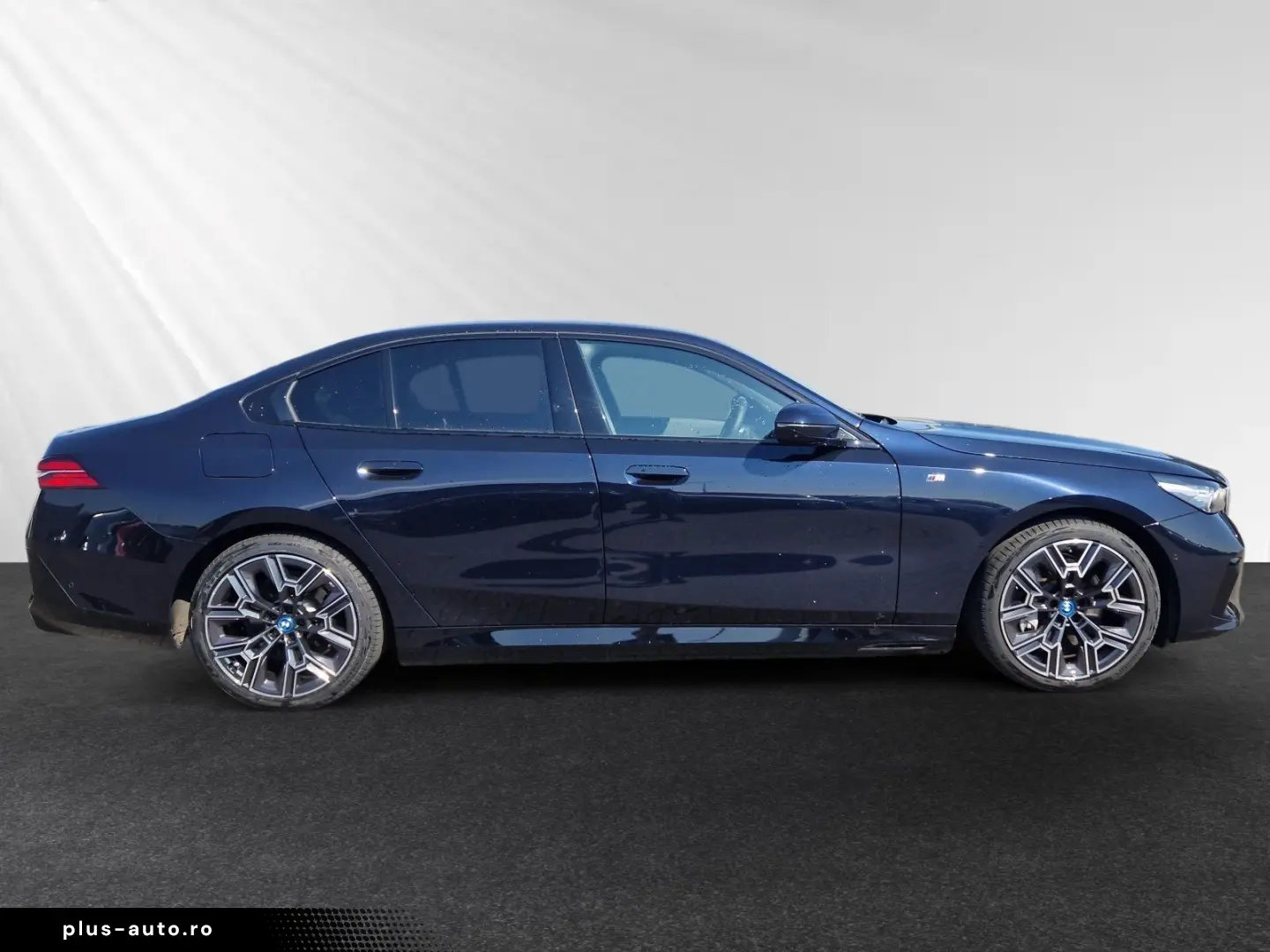 BMW 550e xDrive M Sport P
