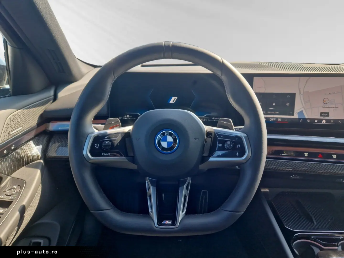 BMW 550e xDrive M Sport P