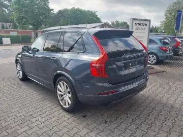 VOLVO XC90 T8  Ultra Dark Recharge Plug-In Hybrid AWD