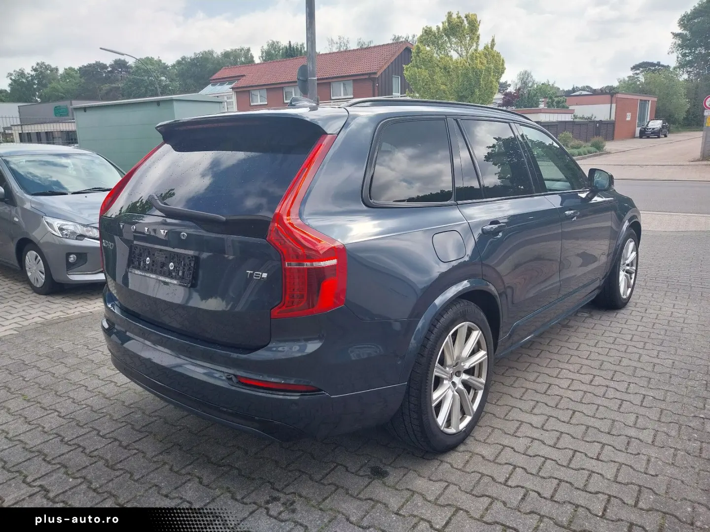 VOLVO XC90 T8  Ultra Dark Recharge Plug-In Hybrid AWD