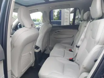 VOLVO XC90 T8  Ultra Dark Recharge Plug-In Hybrid AWD