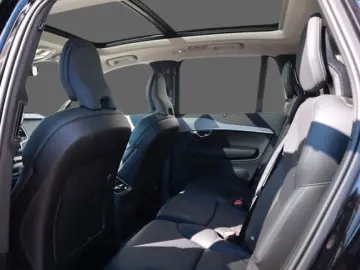 VOLVO XC90 Dark Plug-In Hybrid LuftFW AHK SD Licht-P