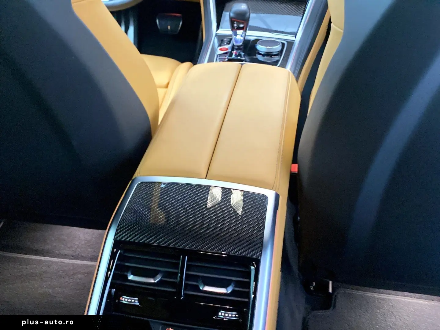 BMW M8 Gran Coupe B&W SoftClo DAProf 360 Ventil Carbon